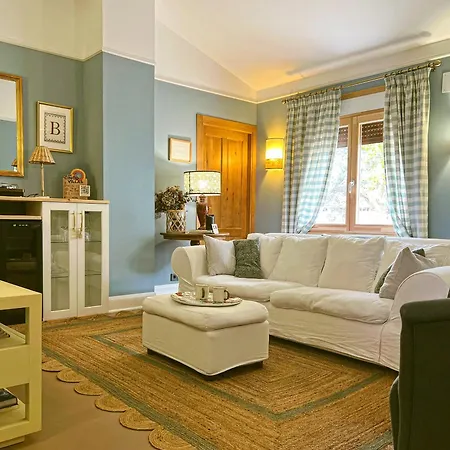 別荘 Casa Botero タウステ