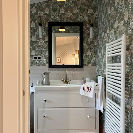 別荘 Casa Botero タウステ